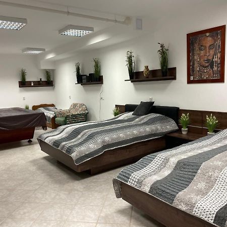 Budapest Wigwam 140 M2 Екстериор снимка