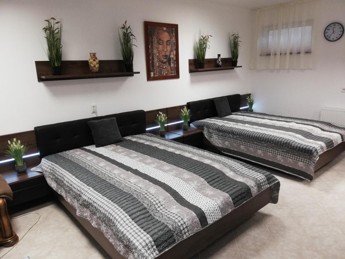 Budapest Wigwam 140 M2 Екстериор снимка